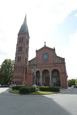 Jesuskirken i Valby ved Steen Ankerdals bisættelse.