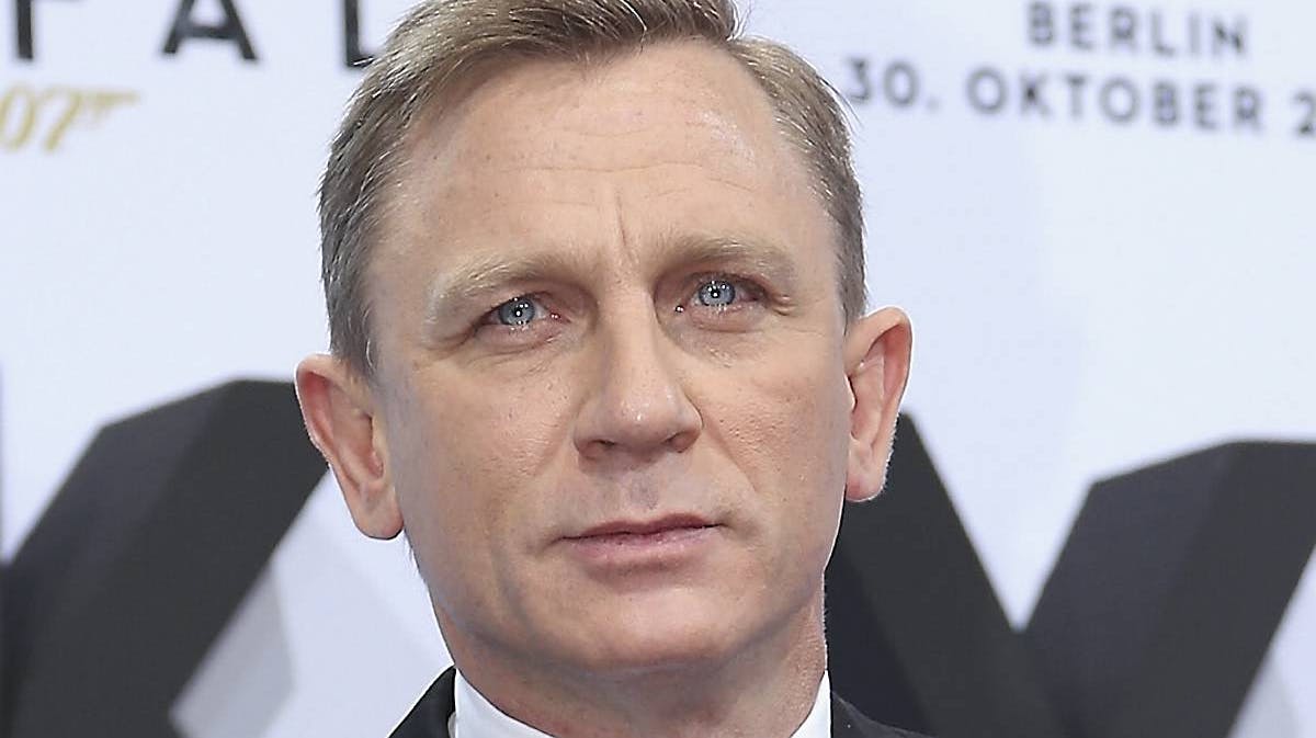 Daniel Craig