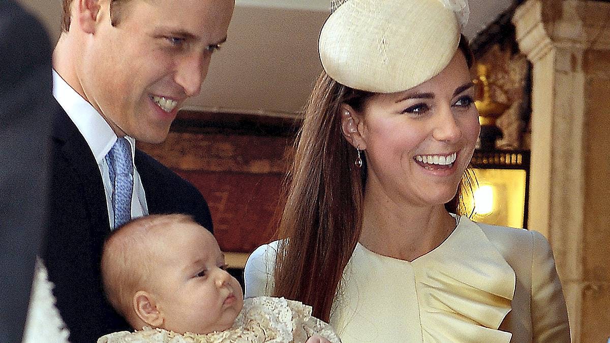 Prins William, hertuginde Catherine og prins George.