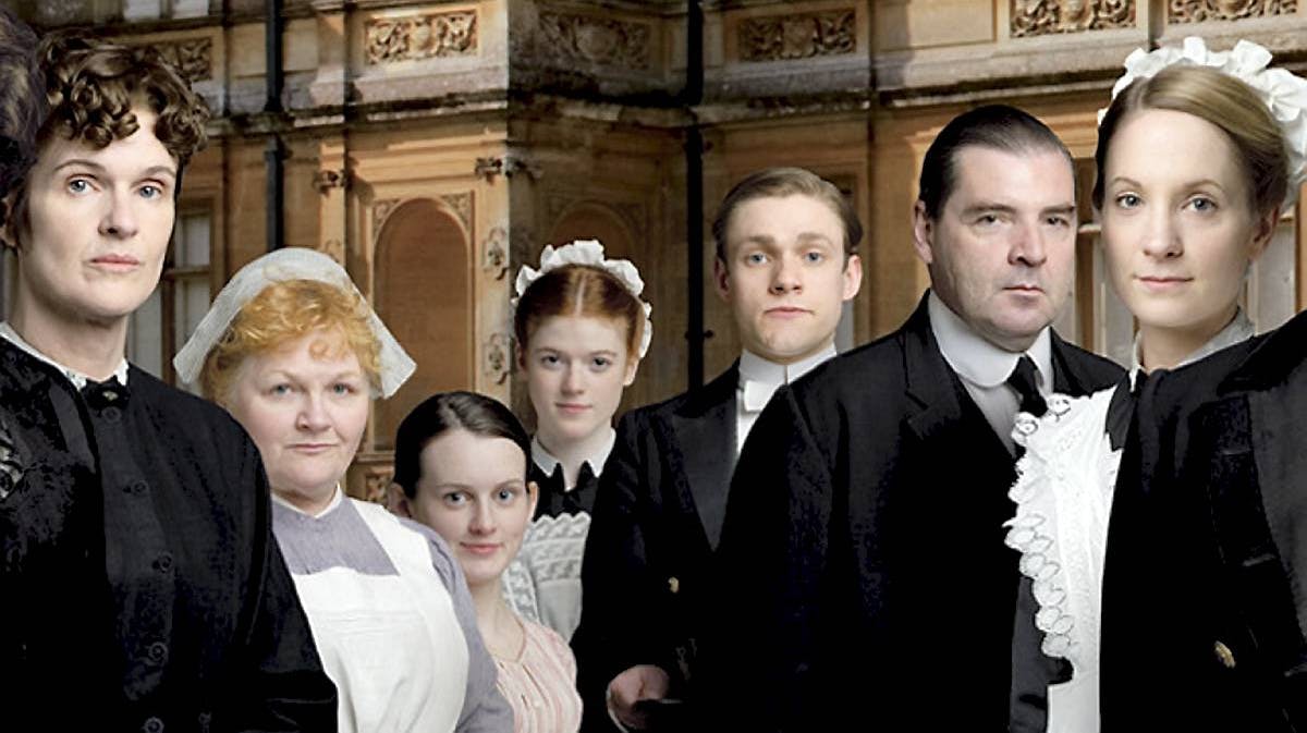 En del af holdet fra "Downton Abbey".
