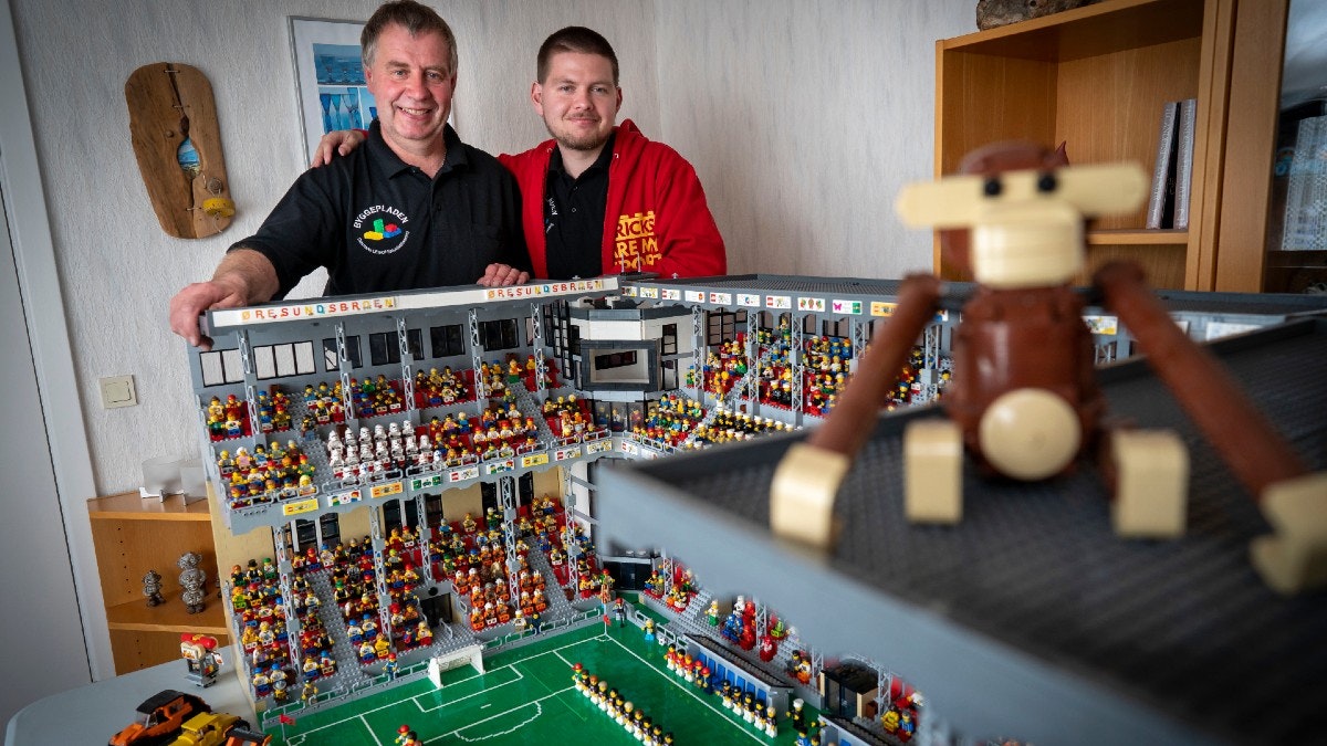 sponsor nogle få Traktat Se billederne: Kim og Rune fra LEGO Masters har bygget Parken i Lego-klodser  | BILLED-BLADET