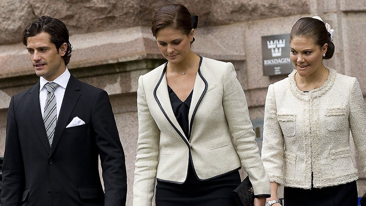 Prins Carl Philip, prinsesse Madeleine og kronprinsesse Victoria har styr på økonomien.
