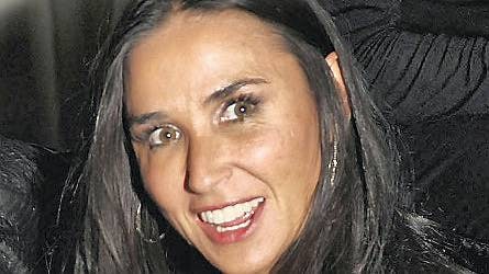 Demi Moore skilt fra Ashton Kutcher