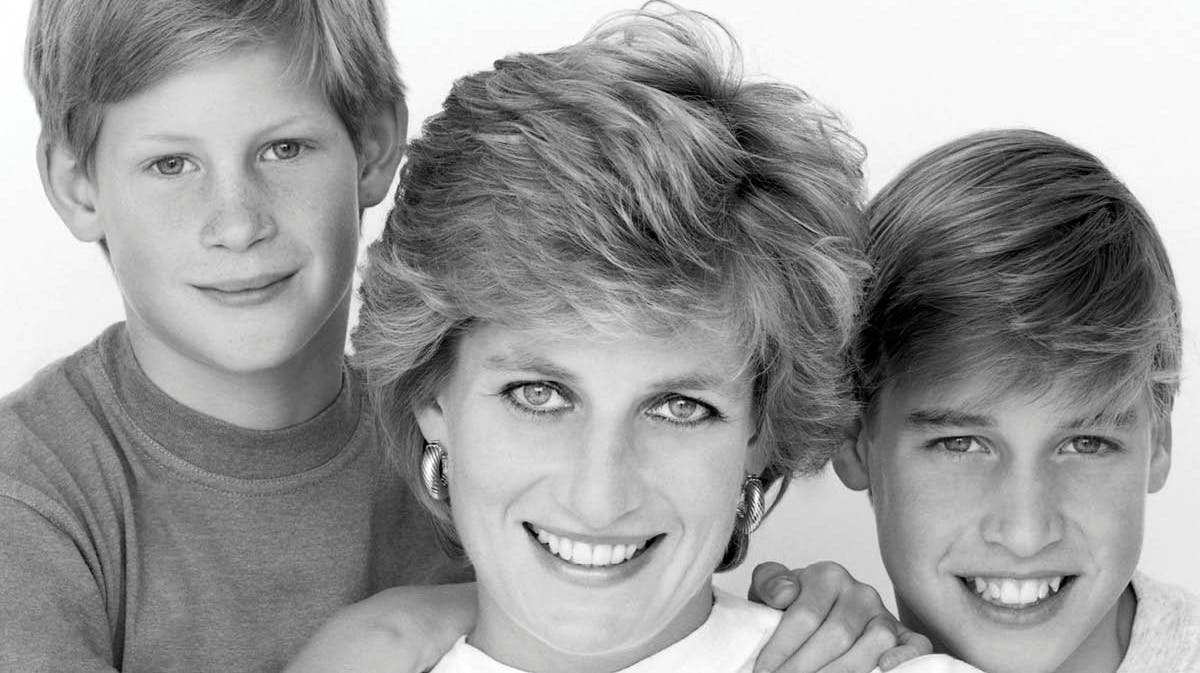 Prinsesse Diana med sønnerne prins Harry og prins William.