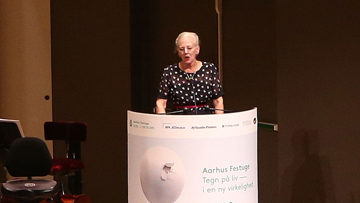 Dronning Margrethe holder tale i forbindelse med Aarhus Festuge 2013