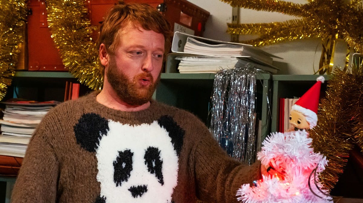 Martin Greis-Rosenthal spiller Panda-Søren. 