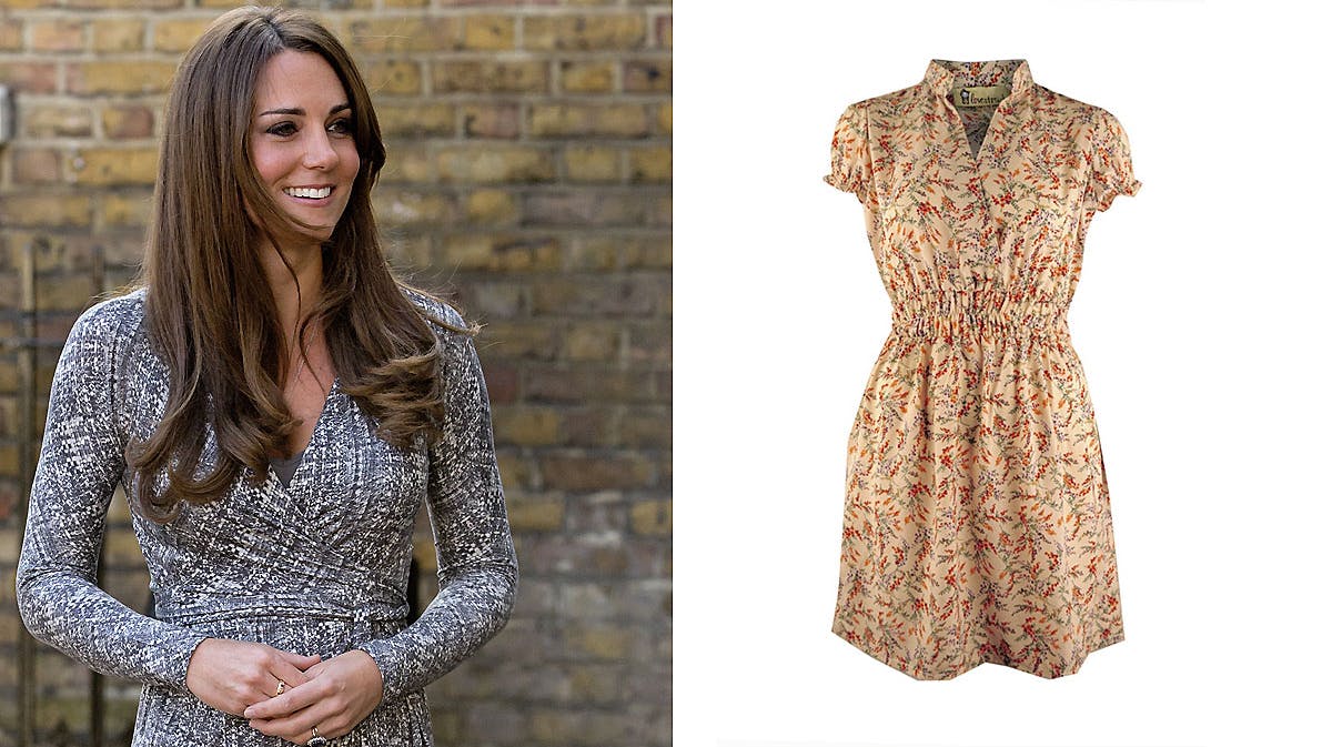 Efter hertuginde Catherine havde båret denne kjole fra Topshop, ville mere end 60.000 ville se kjolen på hjemmesiden. Kjolen kunne købes for små 325 kroner.