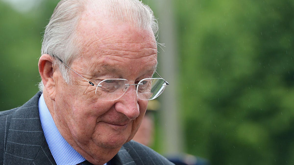Belgiens kong Albert træder tilbage - abdicerer