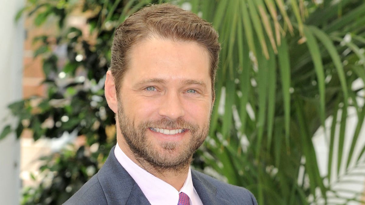 Jason Priestly skriver bog om sit liv og Beverly Hills 90210