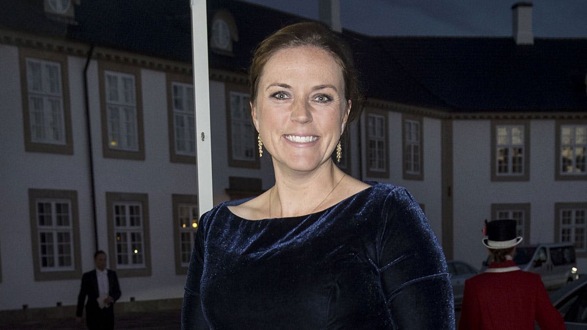 Karen Hækkerup til gallamiddag hos dronning Margrethe på Fredensborg i september måned.