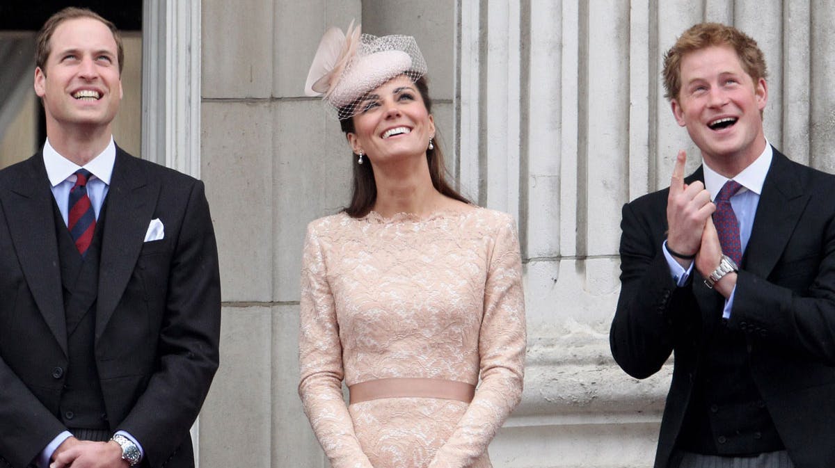 Prins William, hertuginde Catherine og prins Harry.