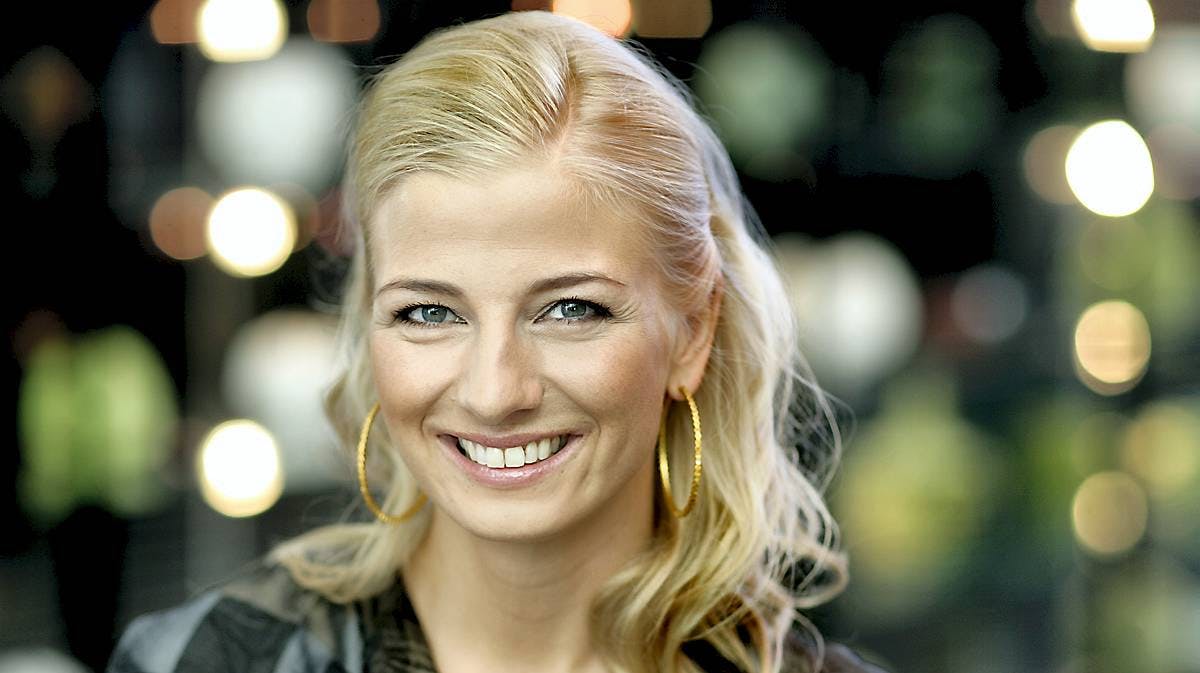 Louise Wolff. 
