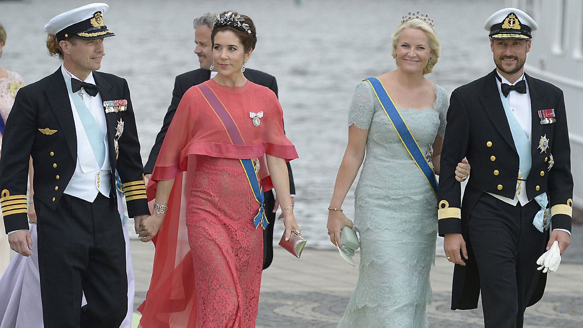 kronprins Frederik og kronprinsesse Mary fester formentligt sammen med kronprinsesse Mette-Marit og kronprins Haakon når de holder fælles 40-år fødselsdag.
