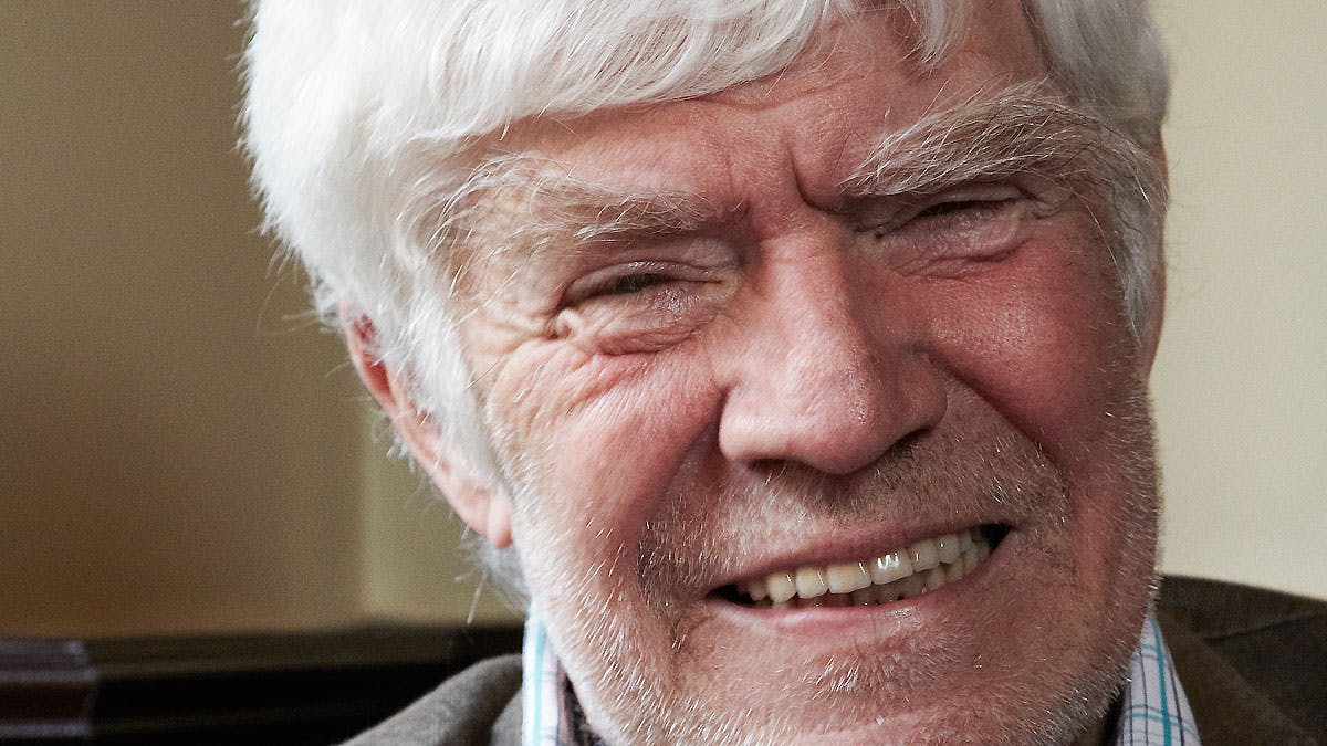 Ole Ernst er død 73 år gammel i sit hjem på Østerbro i København.