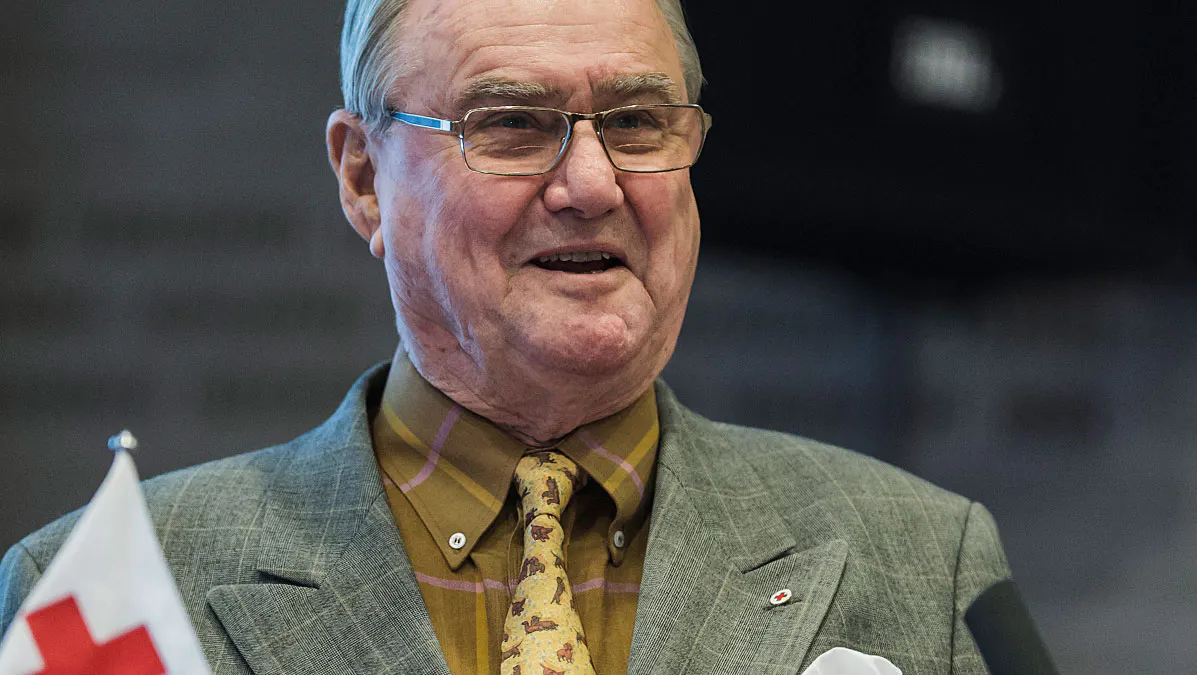 Prinsgemalen roser Røde Kors’ fokus på sårbare børn og unge | BILLED-BLADET