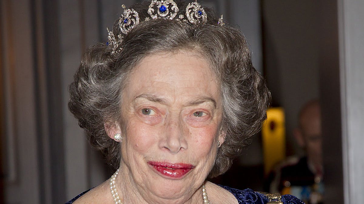 Prinsesse Elizabeth har sat sit pragt-palæ til salg.