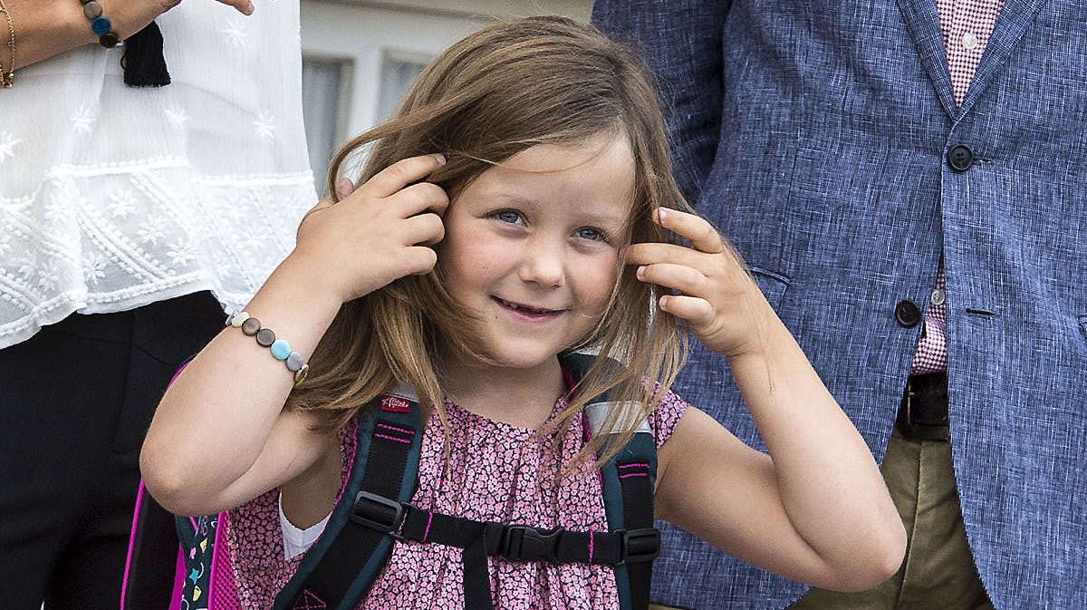 Prinsesse Isabella charmerede alle på sin første skoledag