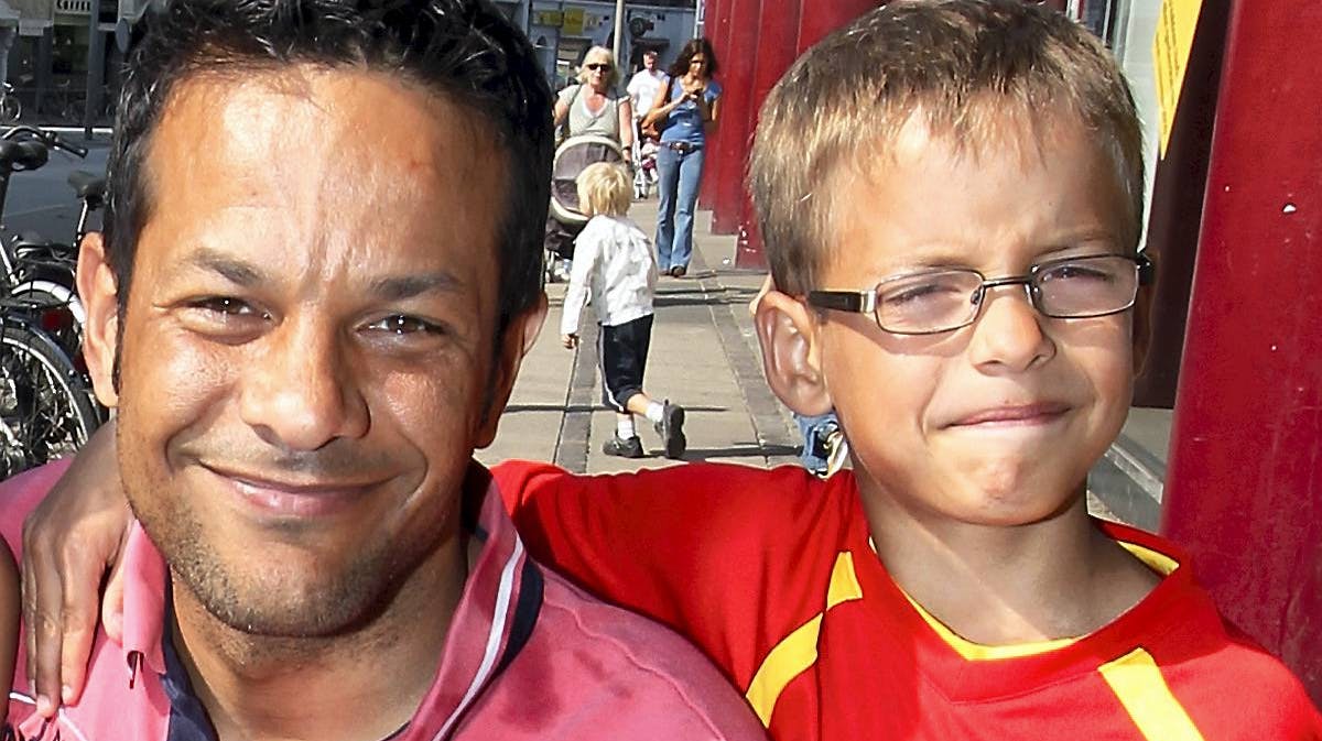 Jason Watt og sønnen Noah.