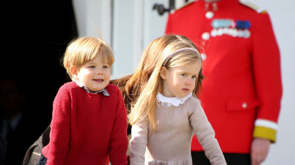 Prins Vincent og prinsesse Josephine ved dronning Margrethes fødselsdag på Marselisborg den 16. april 2014.