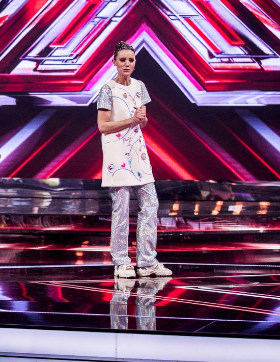 entusiastisk Profit Seaboard X Factor Live: Disse designere står bag Lise Rønnes glimtende outfit |  BILLED-BLADET