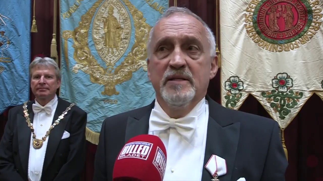 https://imgix.billedbladet.dk/youtube_thumbnails/kqOjSSWwzQY.jpg