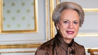 https://imgix.billedbladet.dk/youtube_thumbnails/nB9VF9sDaVQ.jpg